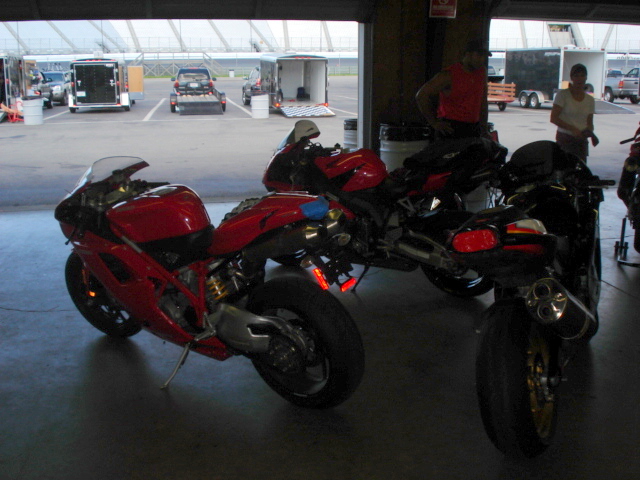 gal/2007 Loudon Track Day/pictures_058.jpg